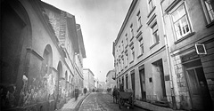 (#1) ul. św. Krzyża