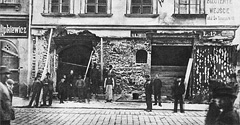 (#77) ulica Floriańska, kamienica w remoncie